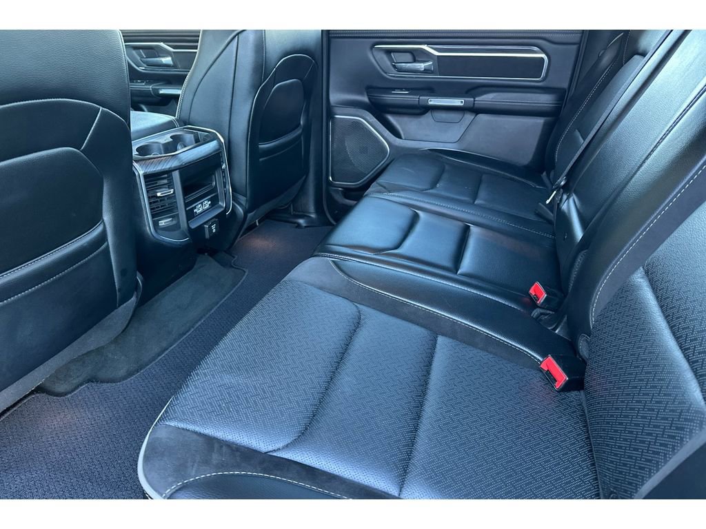 Used 2024 RAM 1500 Laramie image 13