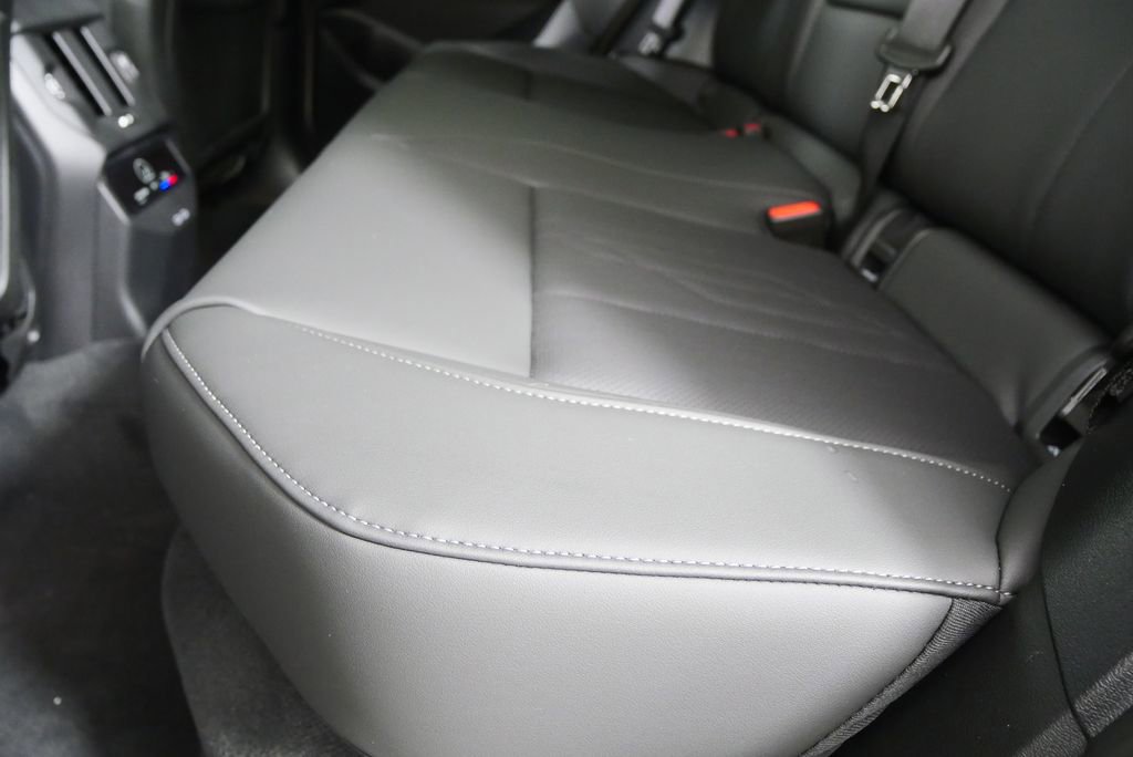 Used 2026 BMW X3 xDrive30 w/ Convenience Package image 15