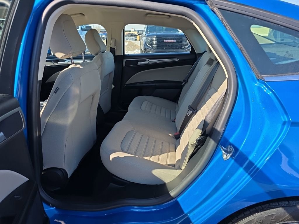 Used 2020 Ford Fusion S image 5