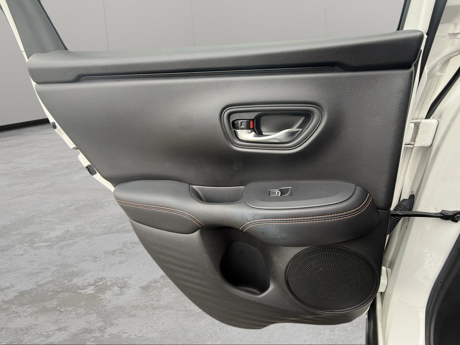 Used 2023 Honda HR-V Sport image 25