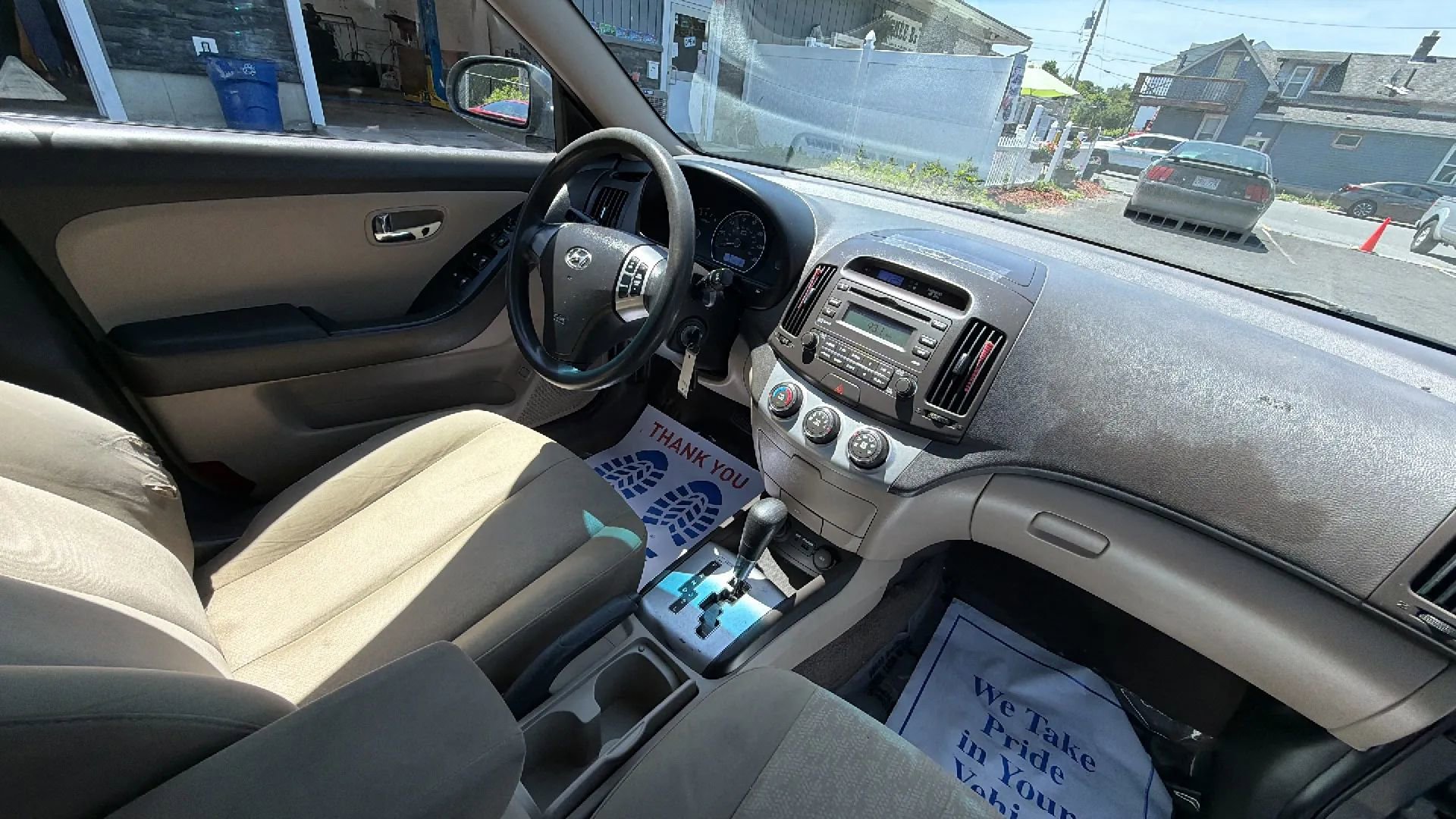 Used 2010 Hyundai Elantra GLS FWD image 19