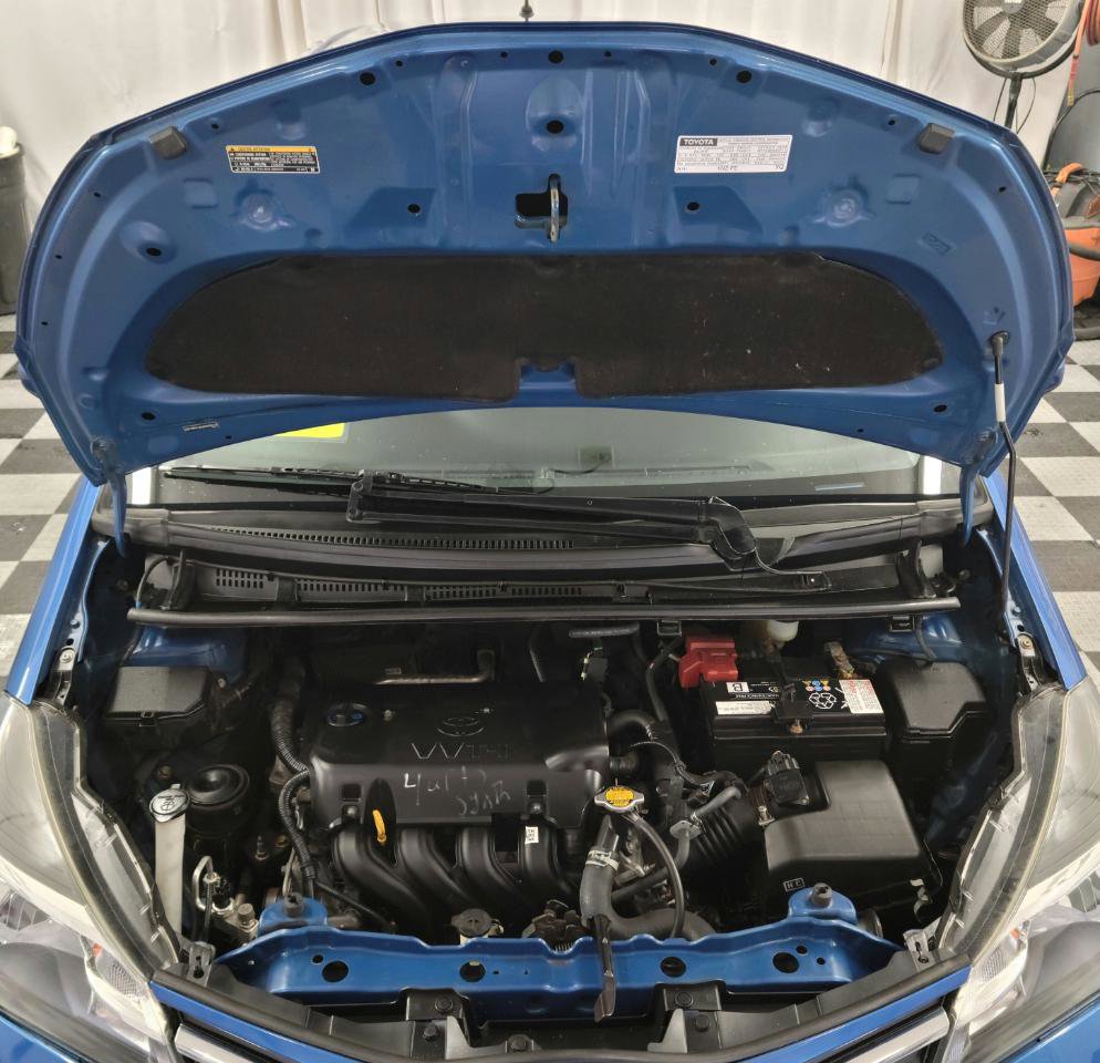 Used 2016 Toyota Yaris L FWD image 24