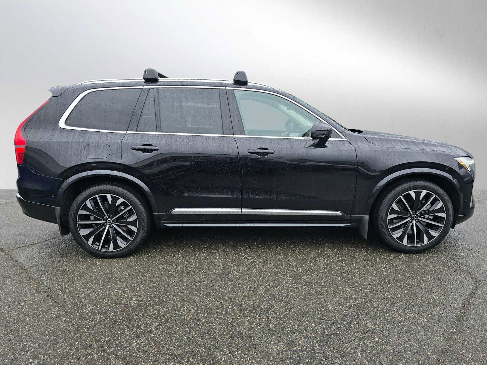 New 2026 Volvo XC90 T8 Ultra w/ Lounge Package AWD/4WD image 2