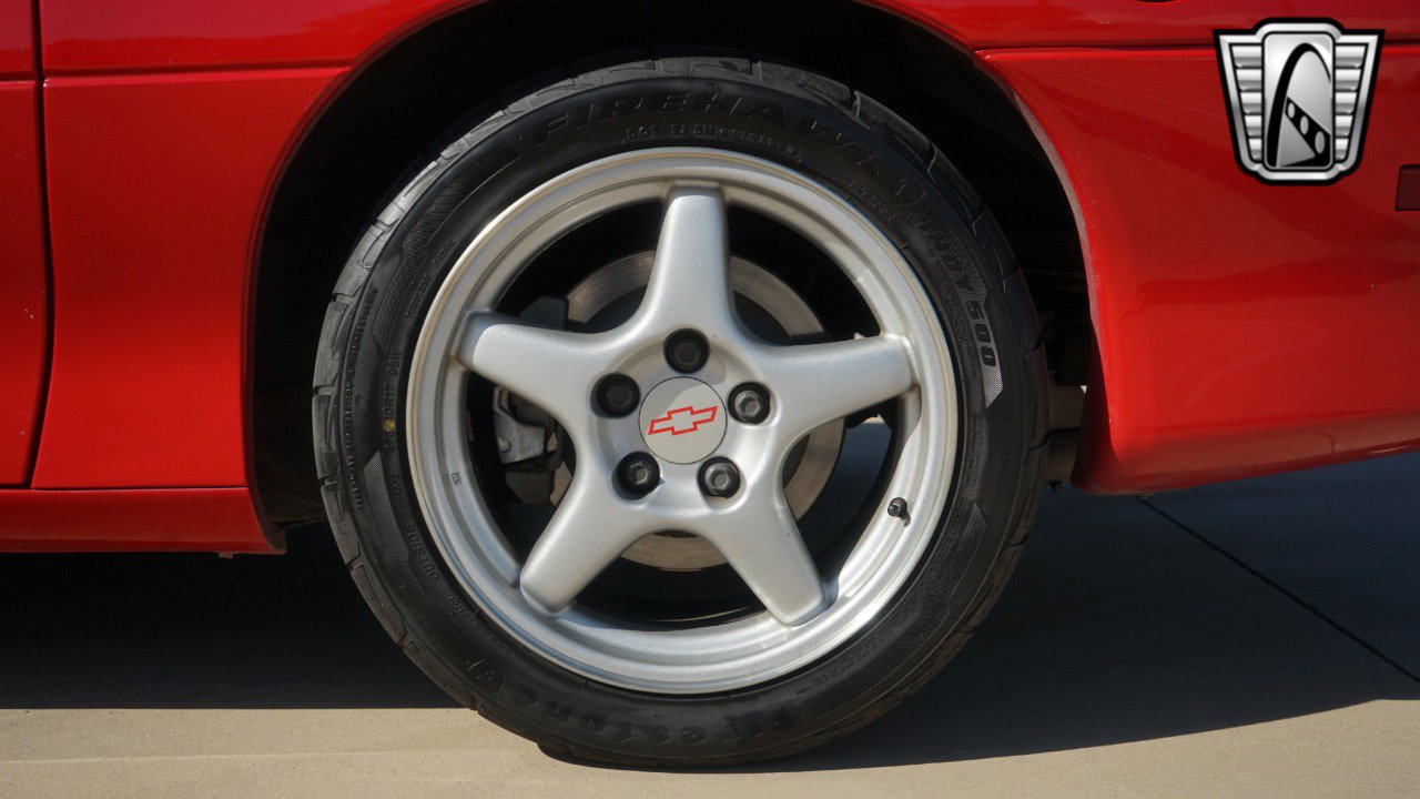 Used 1999 Chevrolet Camaro Z28 w/ Performance Pkg image 8