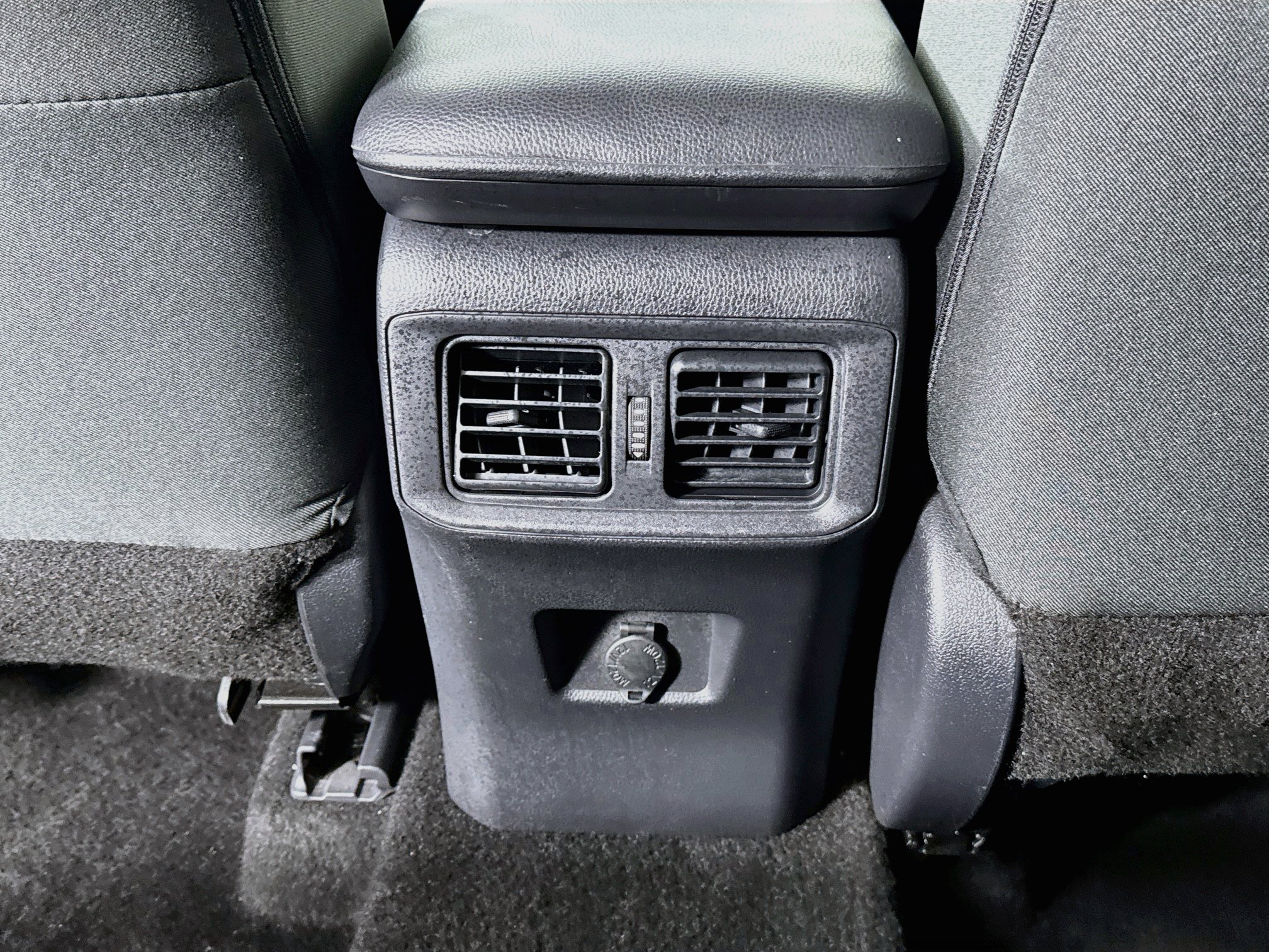 Certified 2025 Toyota RAV4 LE AWD/4WD image 24