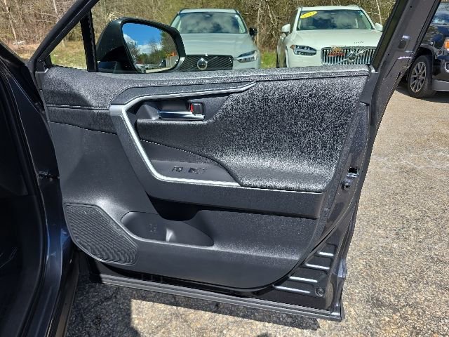 Used 2023 Toyota RAV4 Limited AWD/4WD image 16