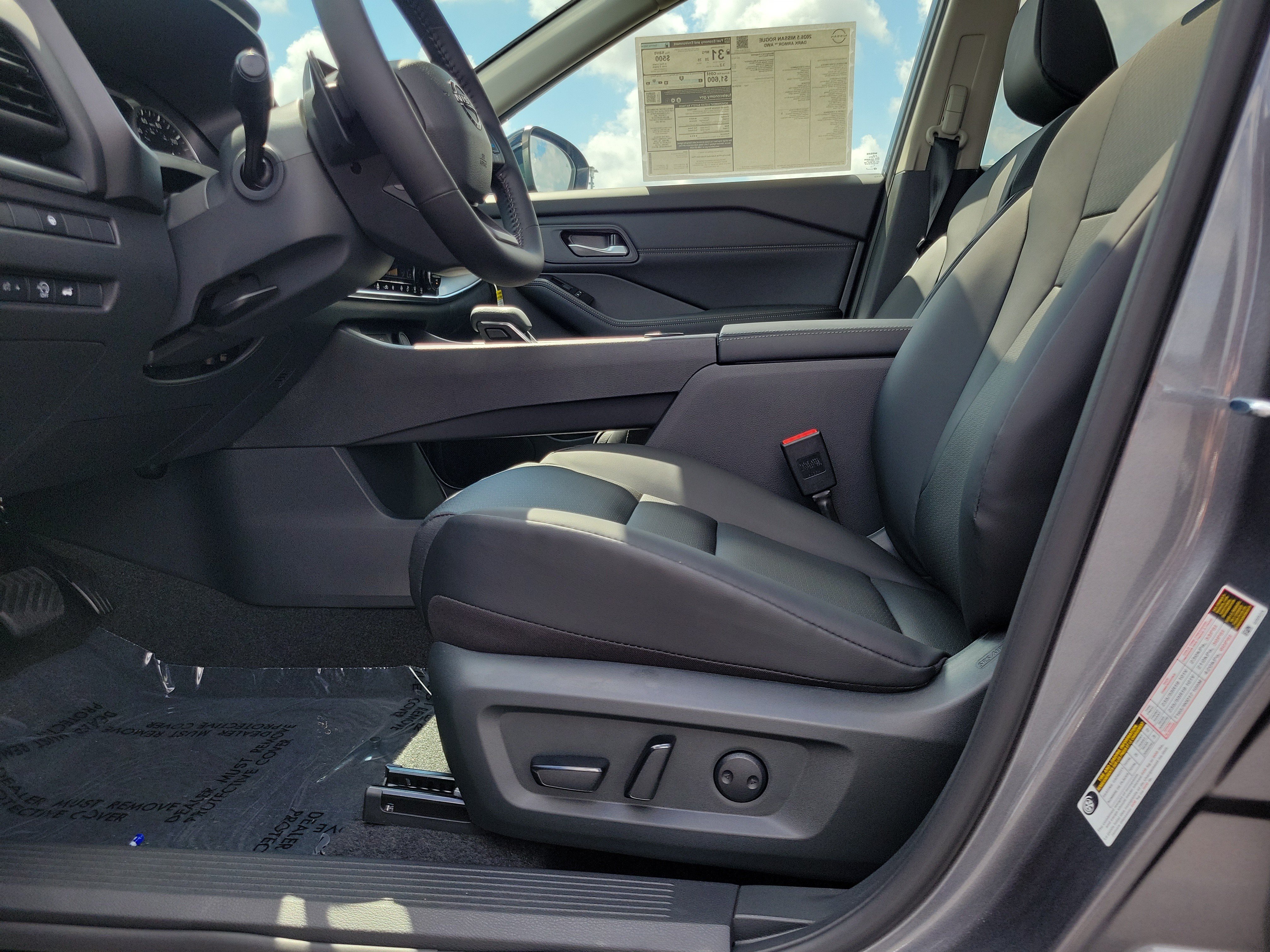 New 2026 Nissan Rogue Dark Armor AWD/4WD image 16