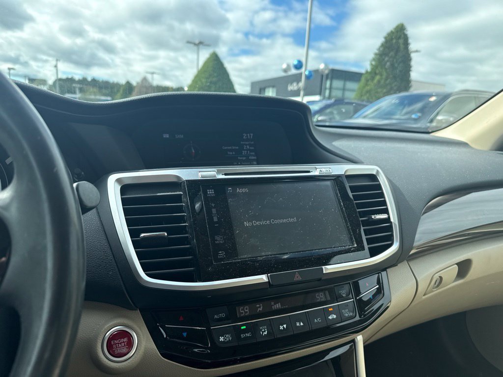 Used 2016 Honda Accord EX-L image 11