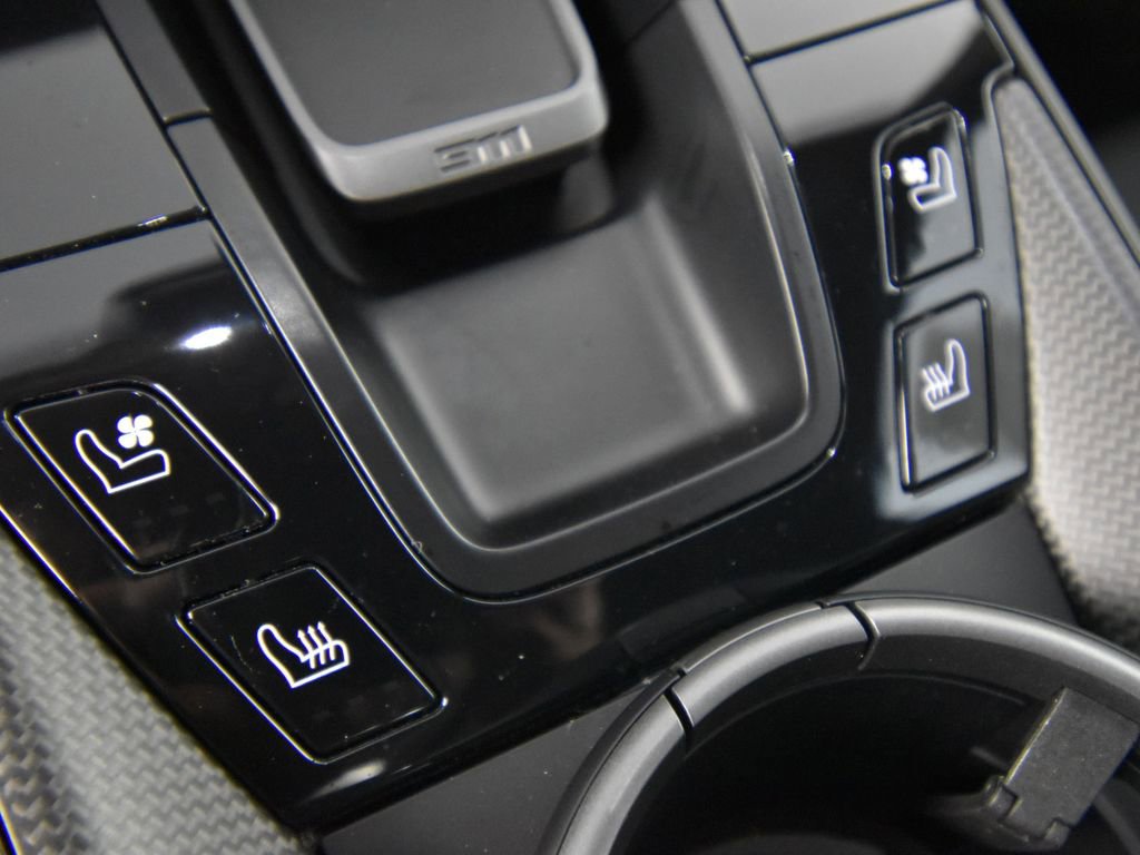 Used 2024 Porsche 911 Carrera GTS image 34