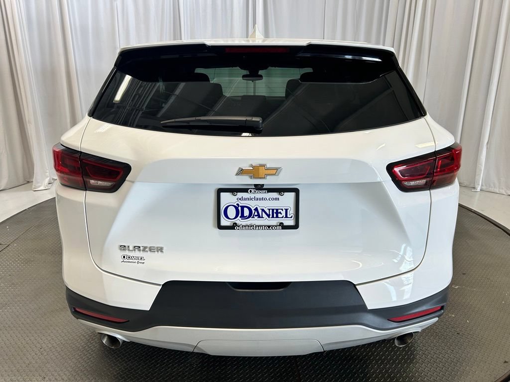 Used 2025 Chevrolet Blazer LT FWD image 28