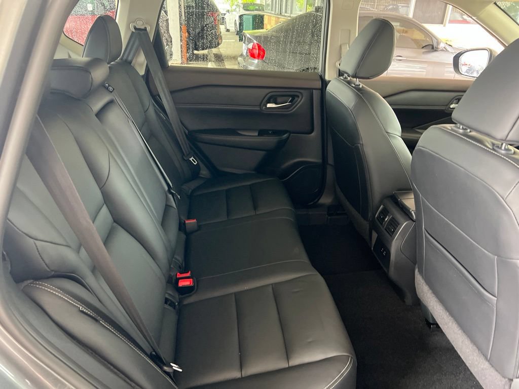Certified 2023 Nissan Rogue SL AWD/4WD image 16