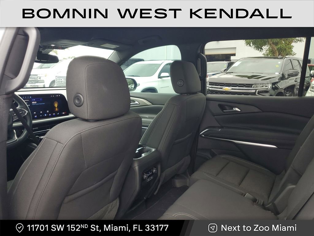 Used 2024 Chevrolet Traverse LS w/ Midnight/Sport Edition image 19