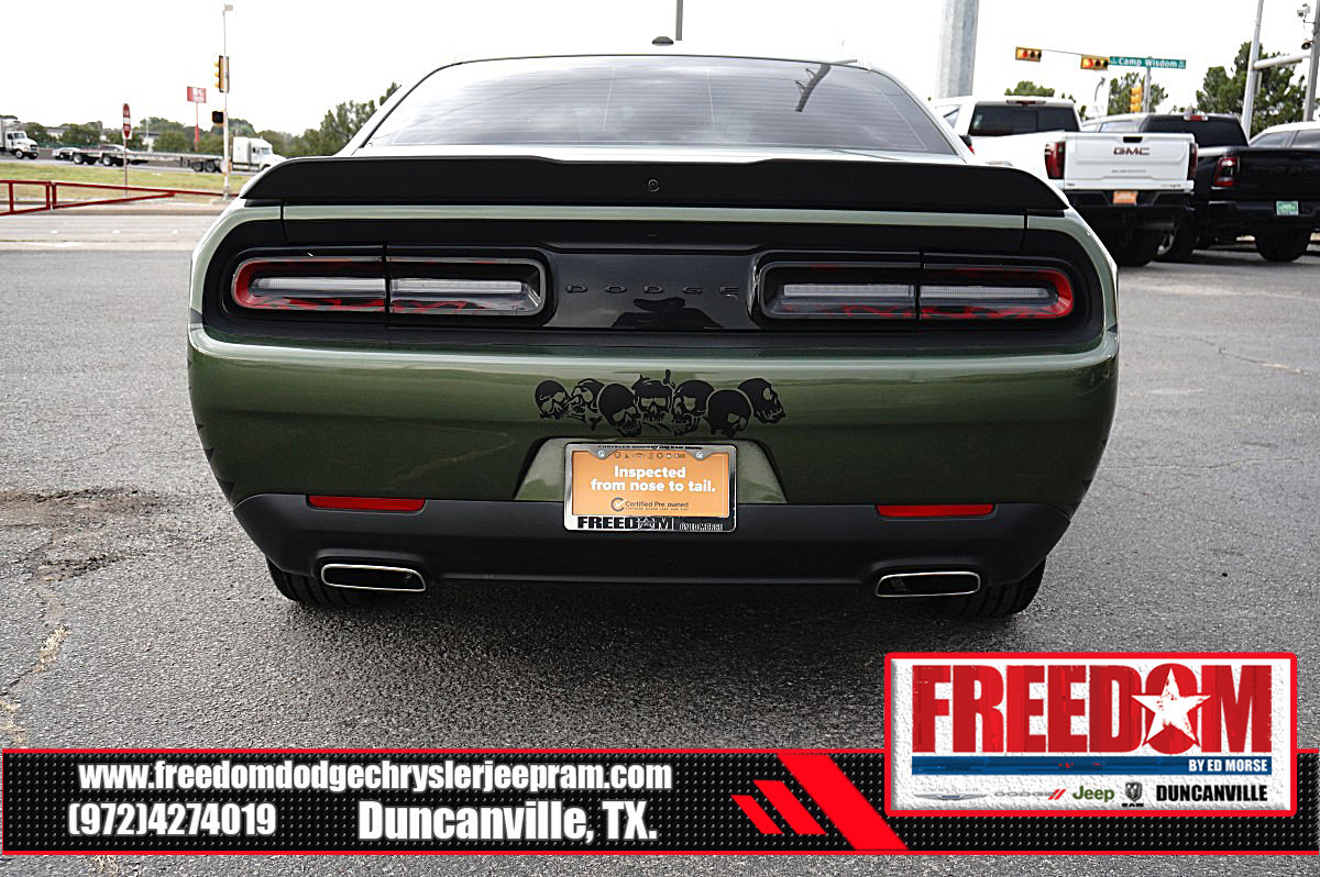 Certified 2023 Dodge Challenger SXT w/ Blacktop Package RWD image 4