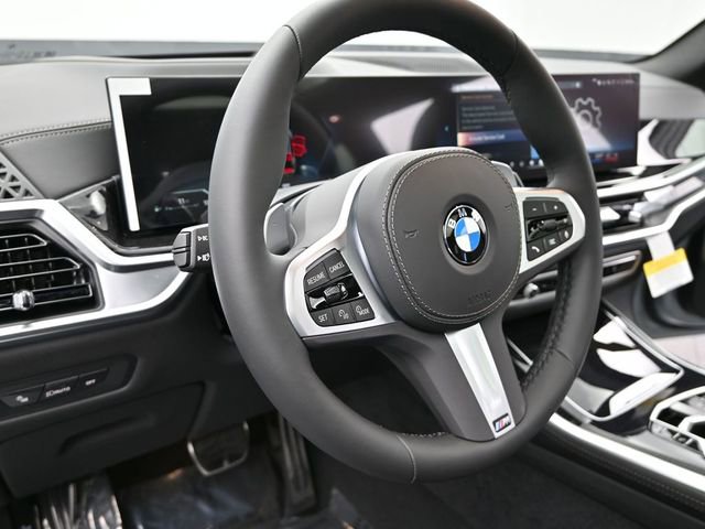 New 2026 BMW X5 sDrive40i w/ M Sport Package RWD image 13