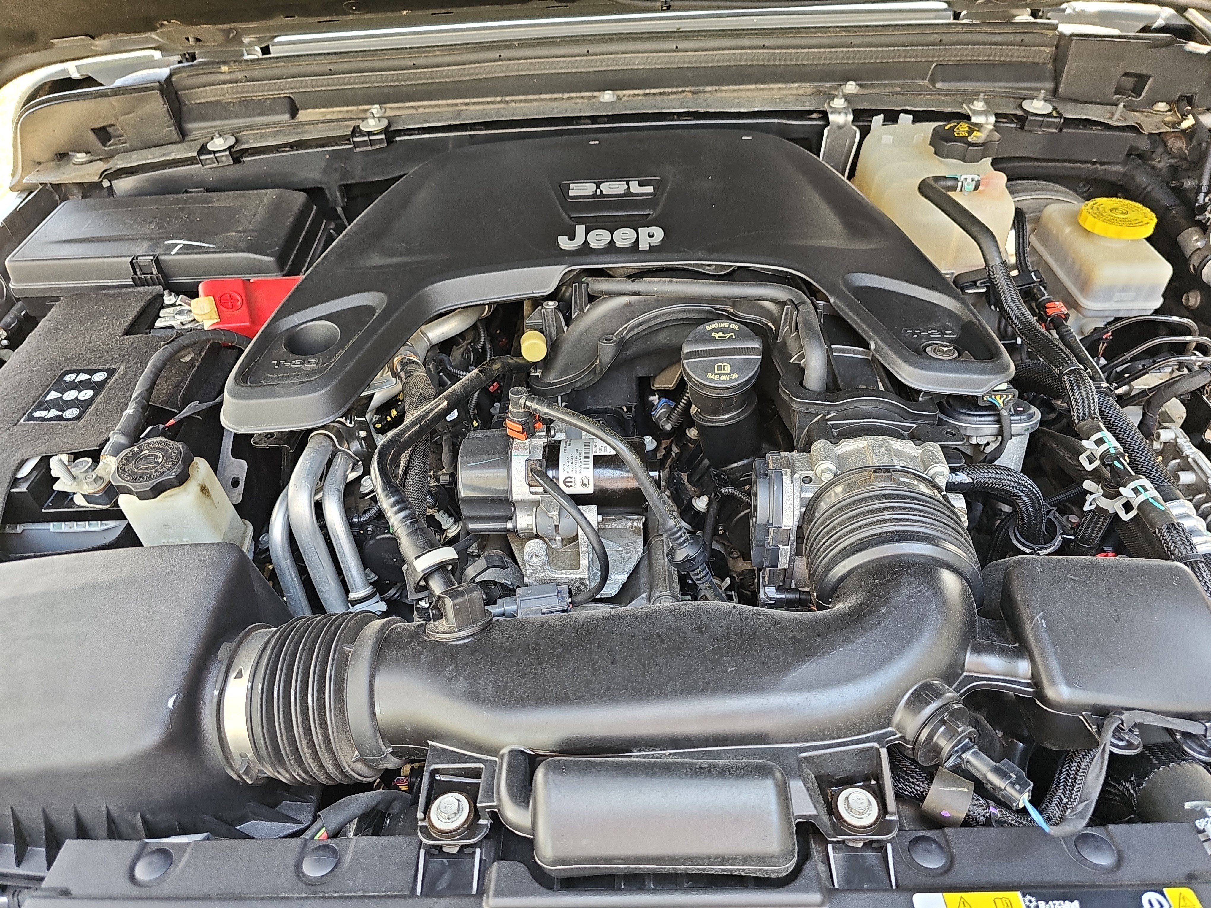 Used 2021 Jeep Wrangler Unlimited Rubicon image 31