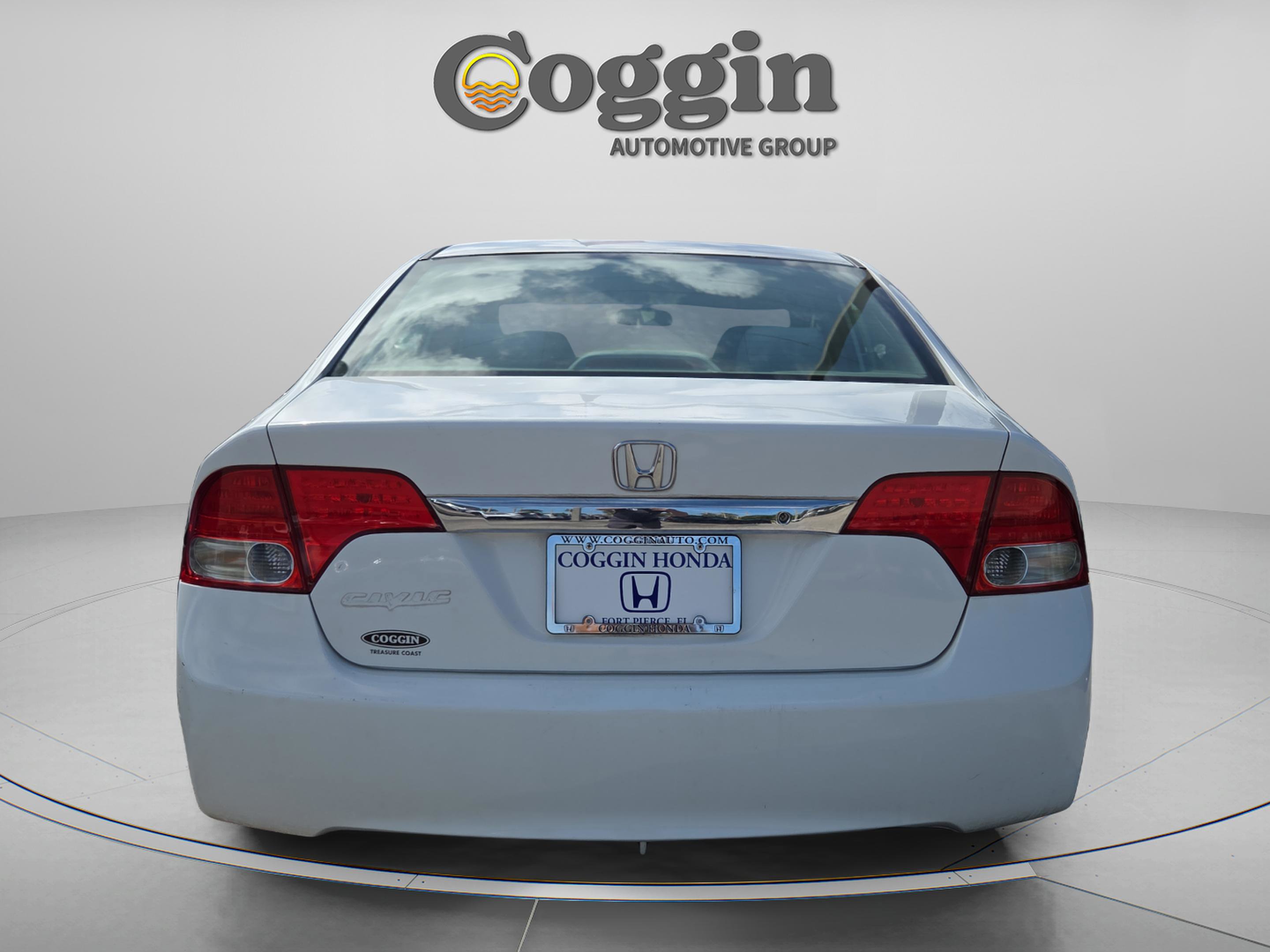 Used 2009 Honda Civic DX-VP image 4