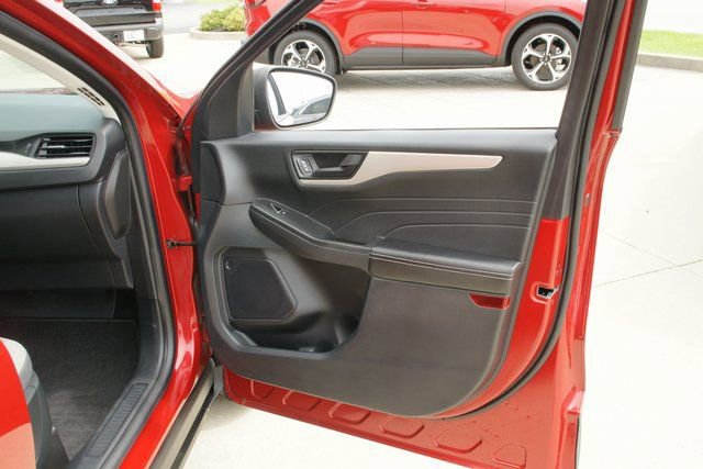 Used 2022 Ford Escape SE w/ Convenience Package image 34