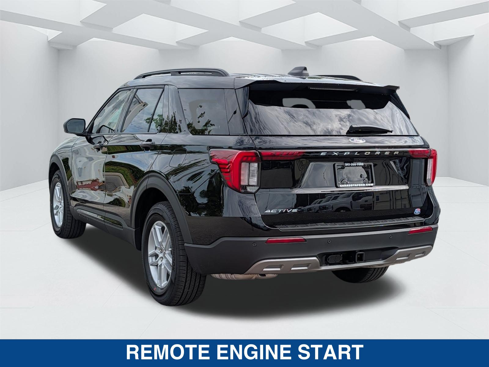 New 2026 Ford Explorer Active w/ Active Comfort Package RWD image 8
