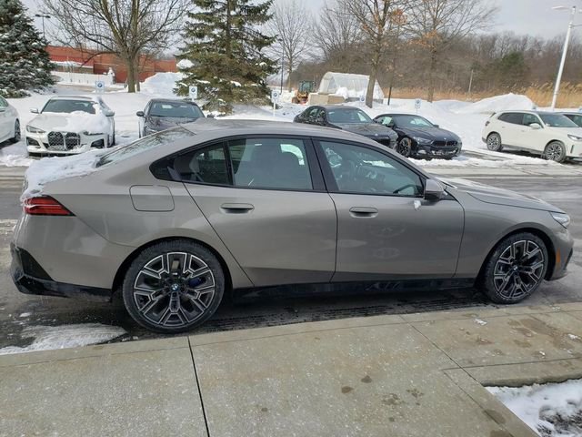 New 2026 BMW 540i xDrive w/ M Sport Package image 6