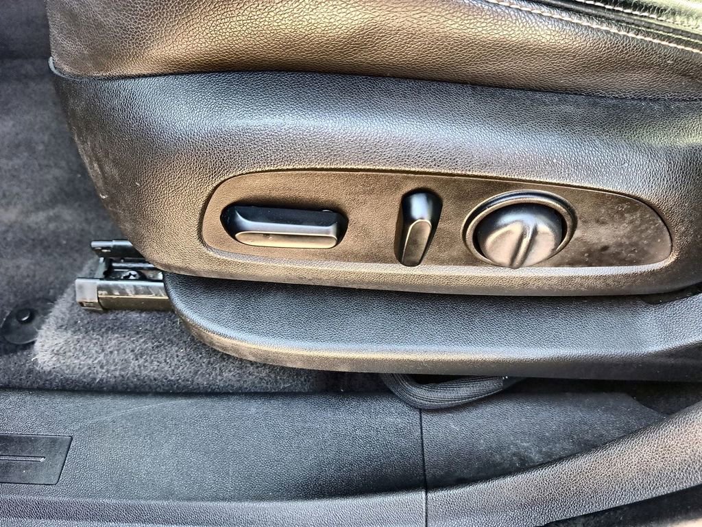 Used 2021 GMC Terrain SLT image 20