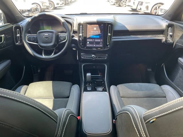 Certified 2023 Volvo C40 P8 Recharge Ultimate AWD/4WD image 22