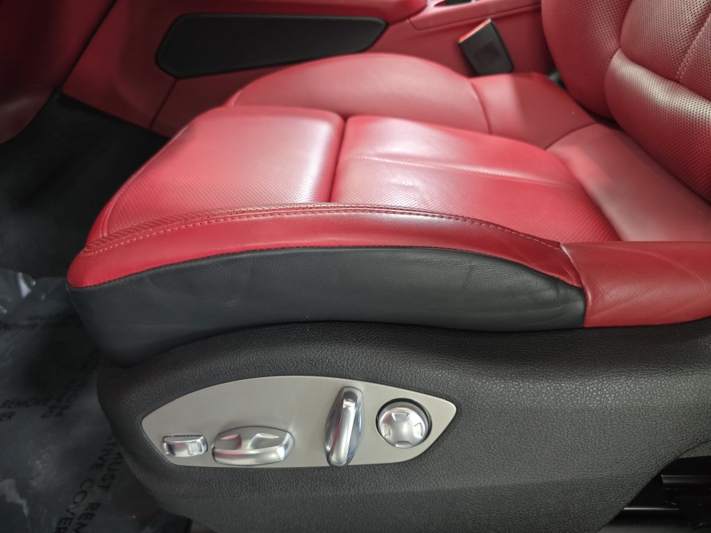 Certified 2026 Porsche Macan S AWD/4WD image 23