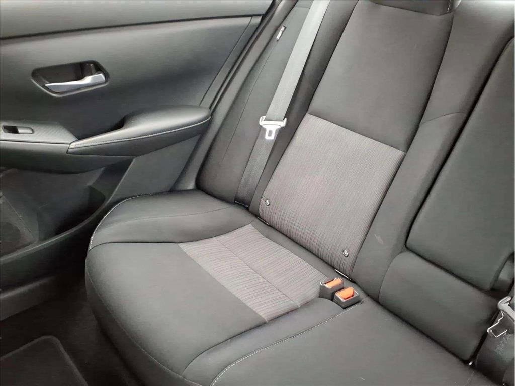 Used 2022 Nissan Sentra SV w/ Trunk Package image 16