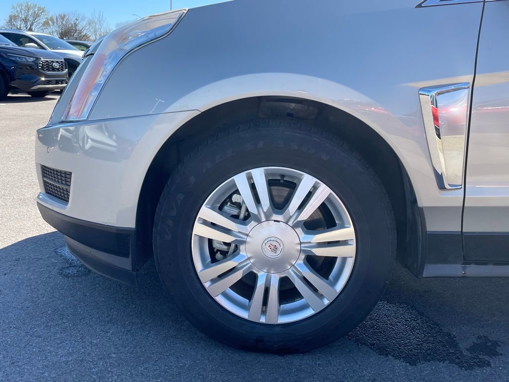 Used 2014 Cadillac SRX Luxury w/ Driver Awareness Package image 31