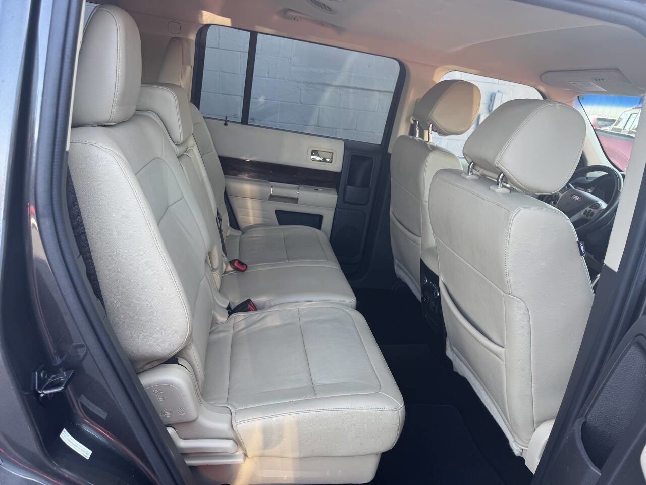Used 2016 Ford Flex Limited AWD/4WD image 23