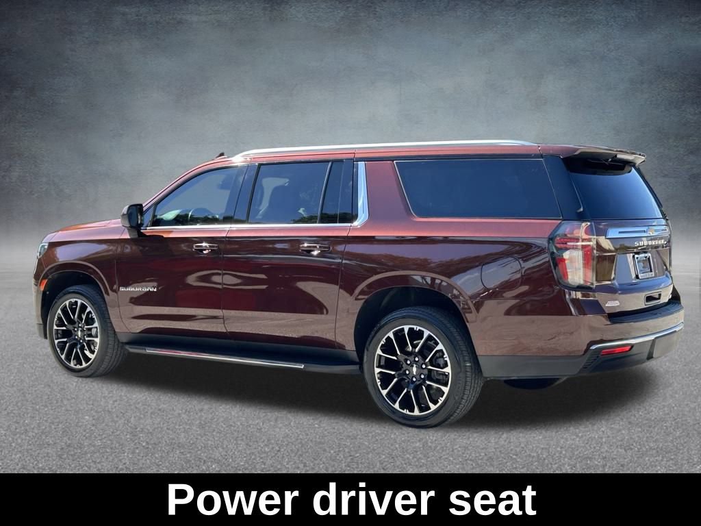 Used 2022 Chevrolet Suburban LT w/ Max Trailering Package image 8