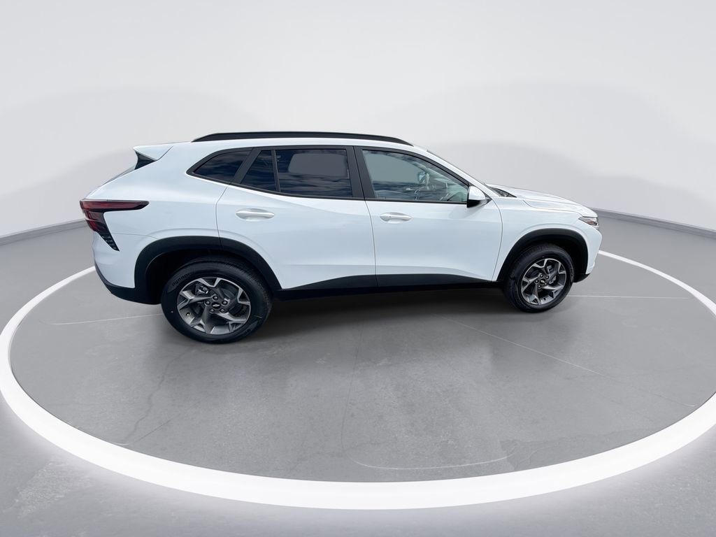 New 2026 Chevrolet Trax LT image 9