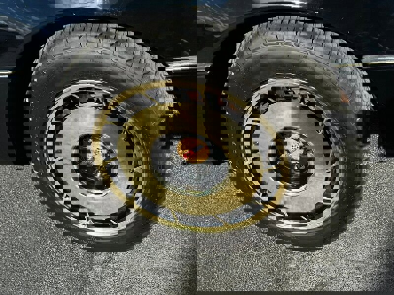 Used 1987 Chevrolet Corvette Coupe image 15