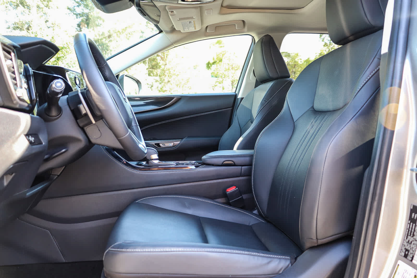 Used 2024 Lexus NX 250 FWD image 18