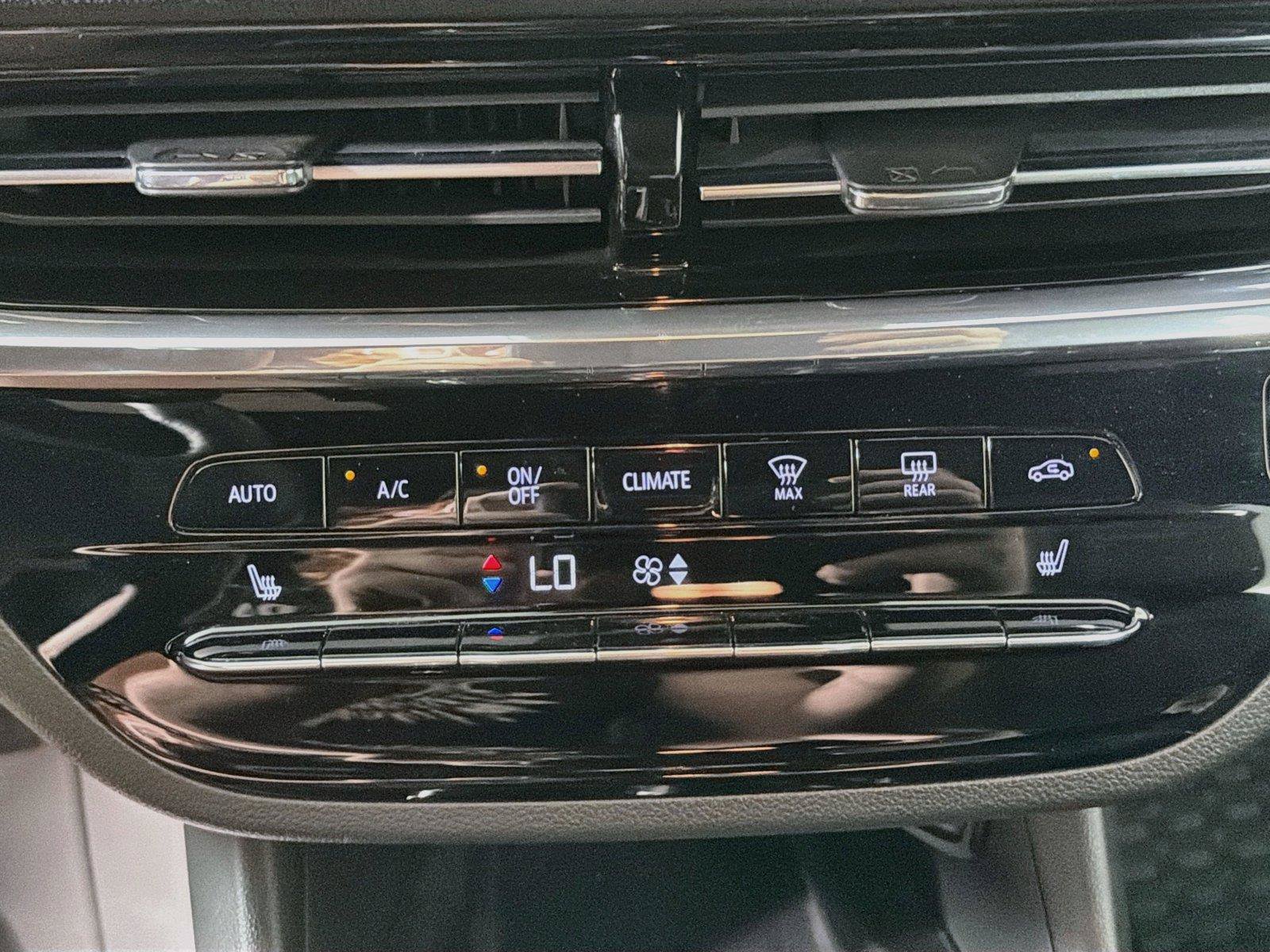 Used 2025 Buick Envista Avenir FWD image 14