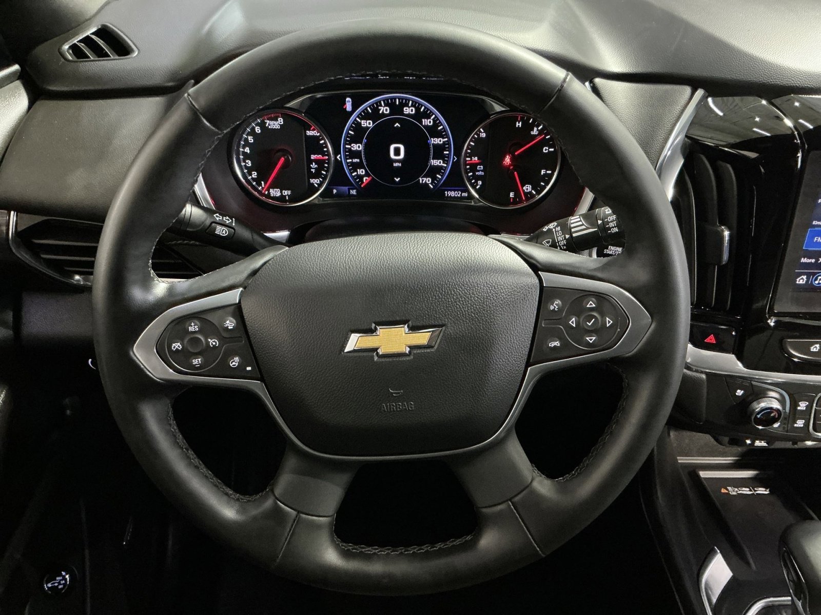 Used 2023 Chevrolet Traverse High Country image 24