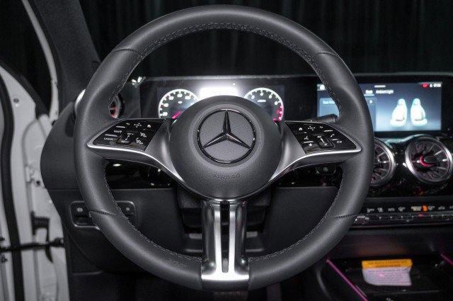 Certified 2026 Mercedes-Benz GLA 250 image 21