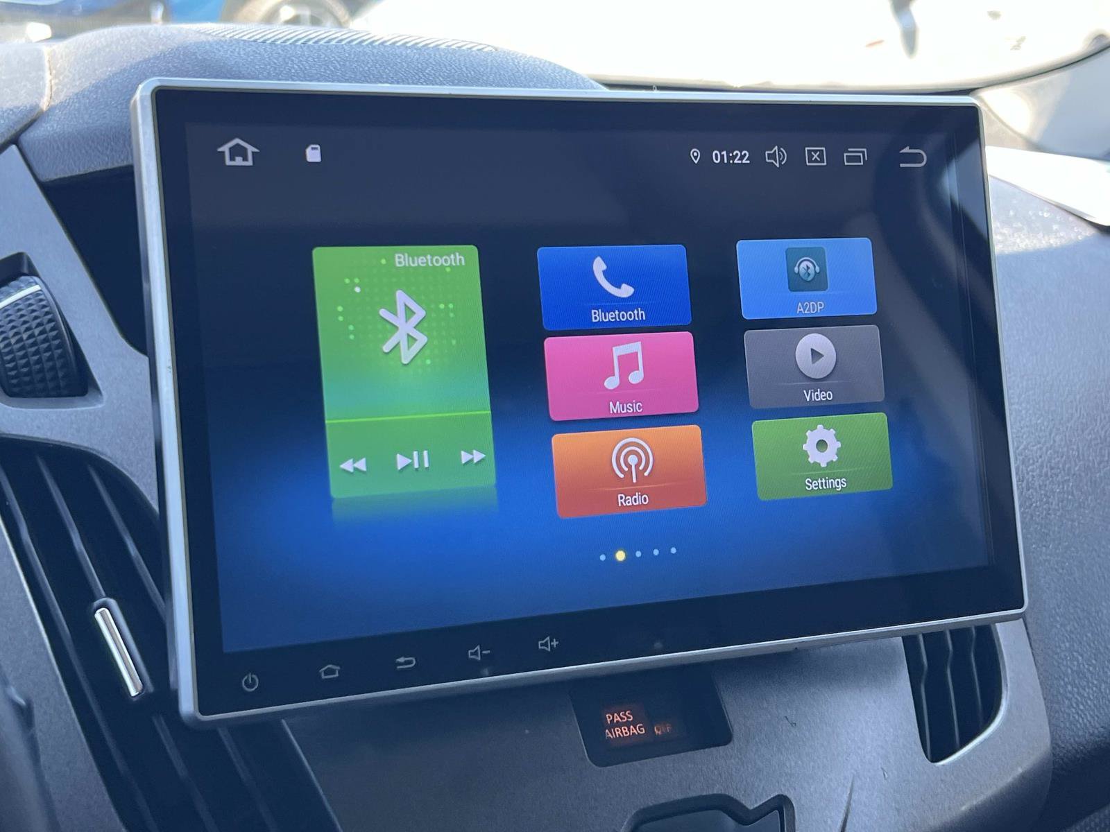 Used 2017 Ford Transit Connect XLT FWD image 13