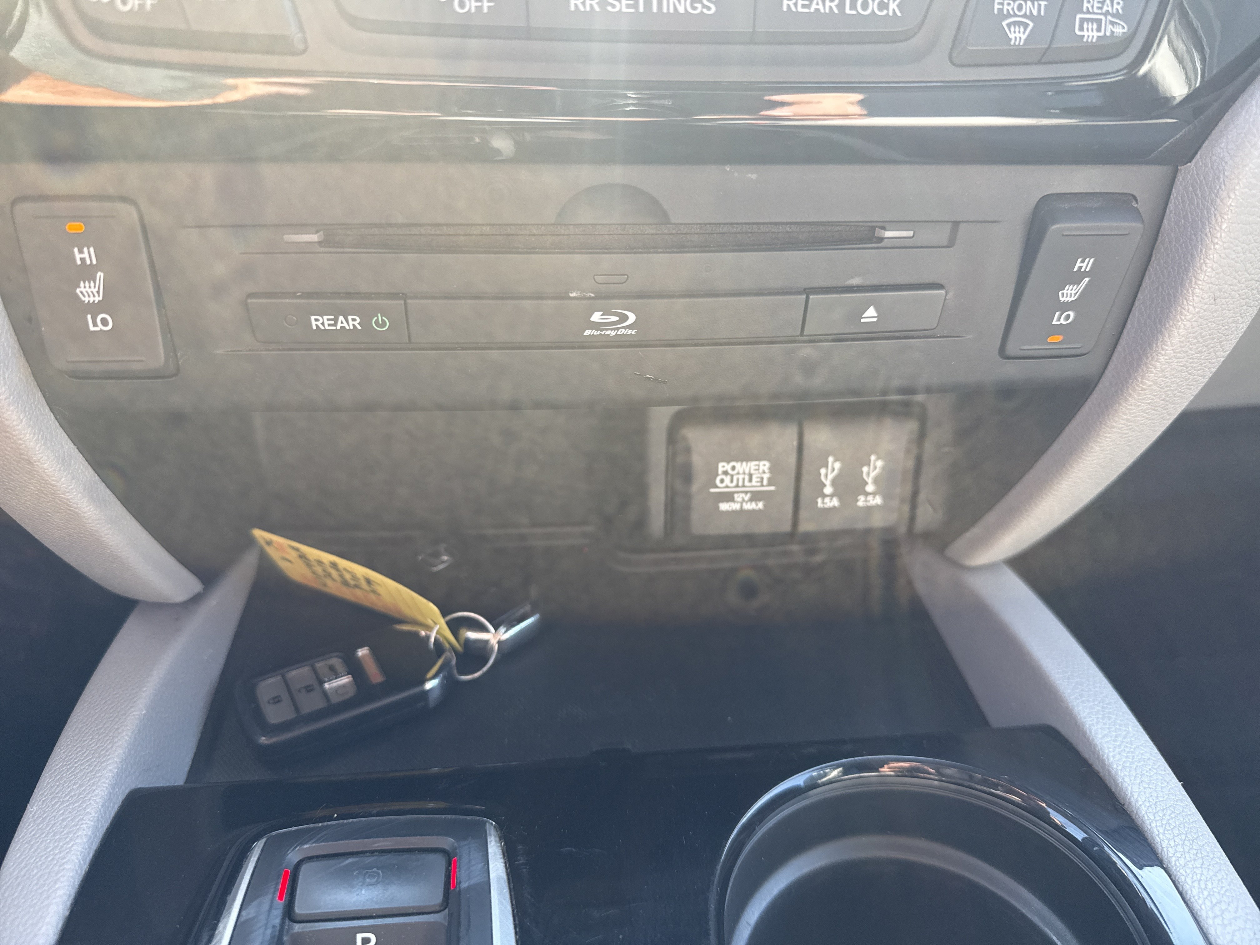 Used 2016 Honda Pilot Touring image 28