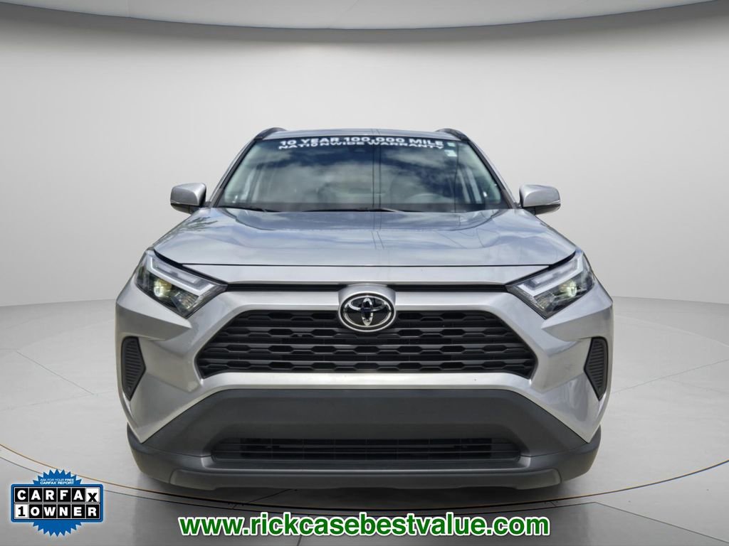 Used 2023 Toyota RAV4 XLE w/ Convenience Package image 5
