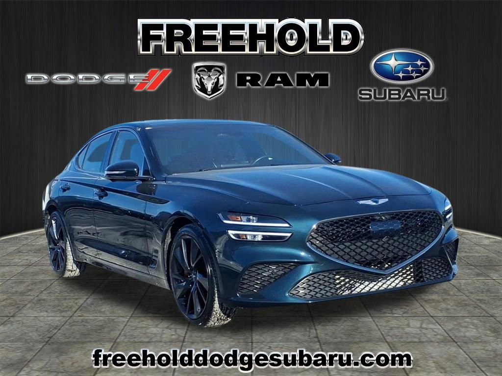 Used 2022 Genesis G70 3.3T image 1