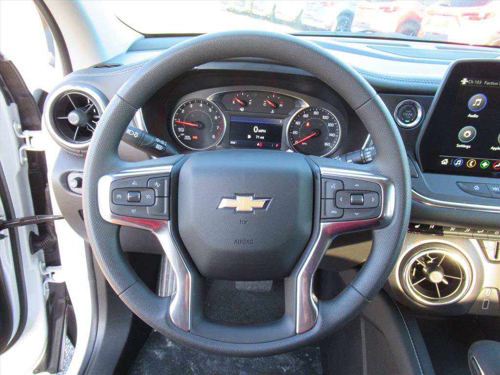 New 2025 Chevrolet Blazer LT FWD image 16