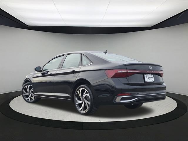 New 2026 Volkswagen Jetta SEL image 5