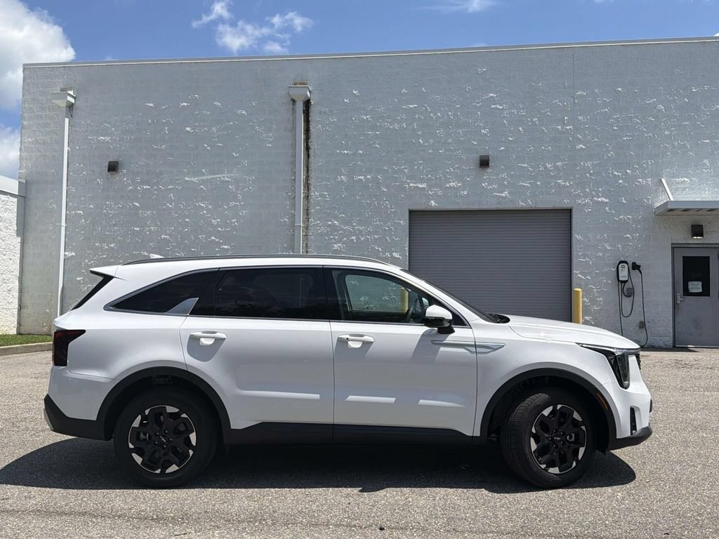 Used 2026 Kia Sorento S AWD/4WD image 30
