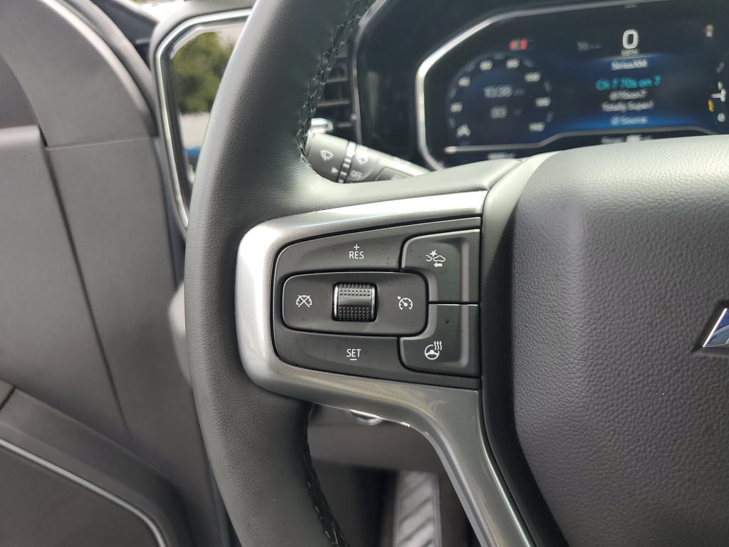 Used 2024 Chevrolet Silverado 1500 LT AWD/4WD image 26