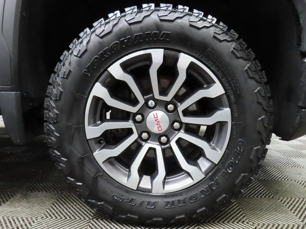 Used 2022 GMC Sierra 1500 AT4 w/ AT4 Premium Package AWD/4WD image 8