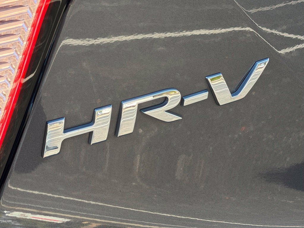 Used 2018 Honda HR-V LX image 15