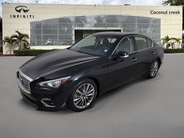 Used 2023 INFINITI Q50 Luxe w/ Cargo Package RWD image 2