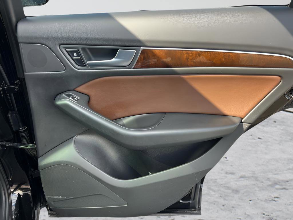 Used 2017 Audi Q5 2.0T Premium image 25