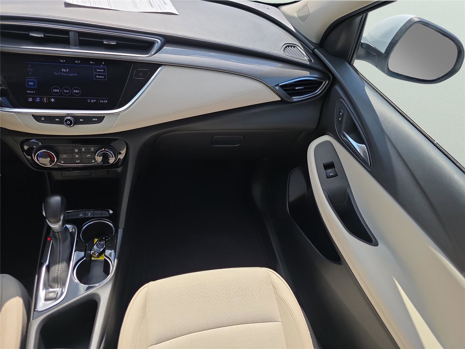 Used 2020 Buick Encore GX Preferred w/ Cold Weather Comfort Package image 16