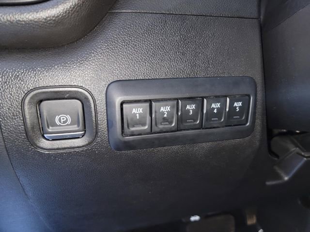 Used 2024 Chevrolet Silverado 2500 Custom w/ Custom Value Package AWD/4WD image 27